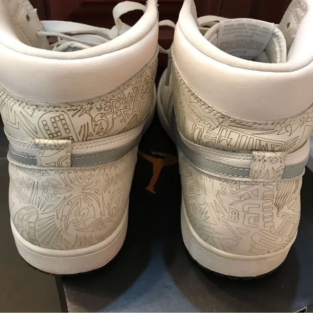 👟Air Jordan 1 Retro 30th Anniversary Laser Sneakers
